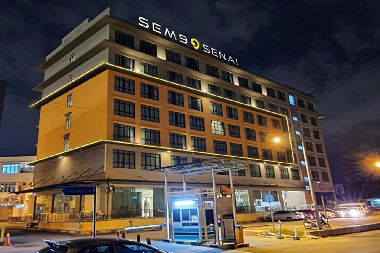 Hotel Sem9 Senai à Kulai Extérieur photo
