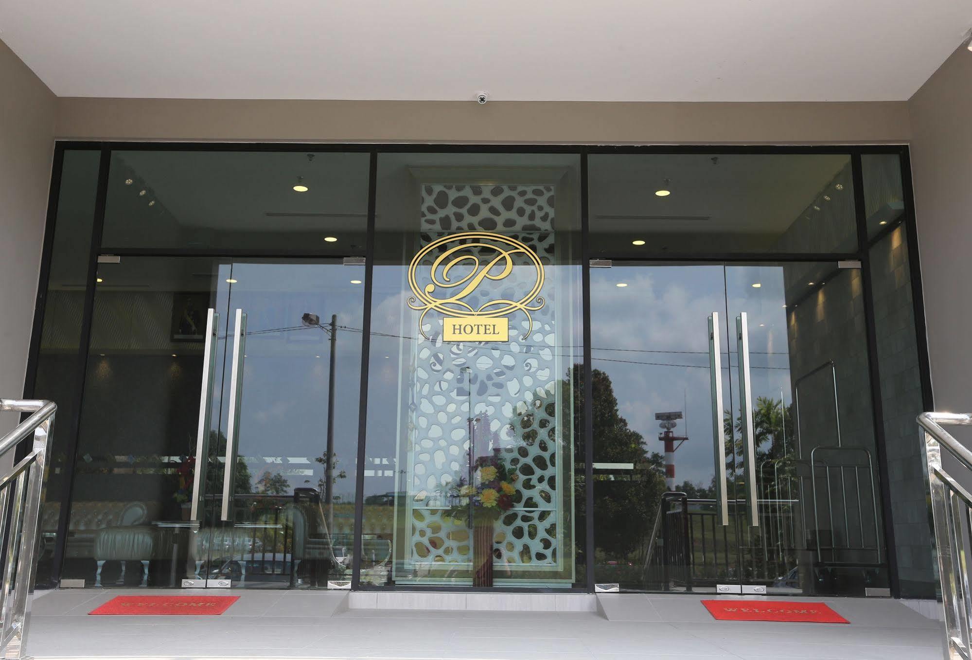 Hotel Sem9 Senai à Kulai Extérieur photo